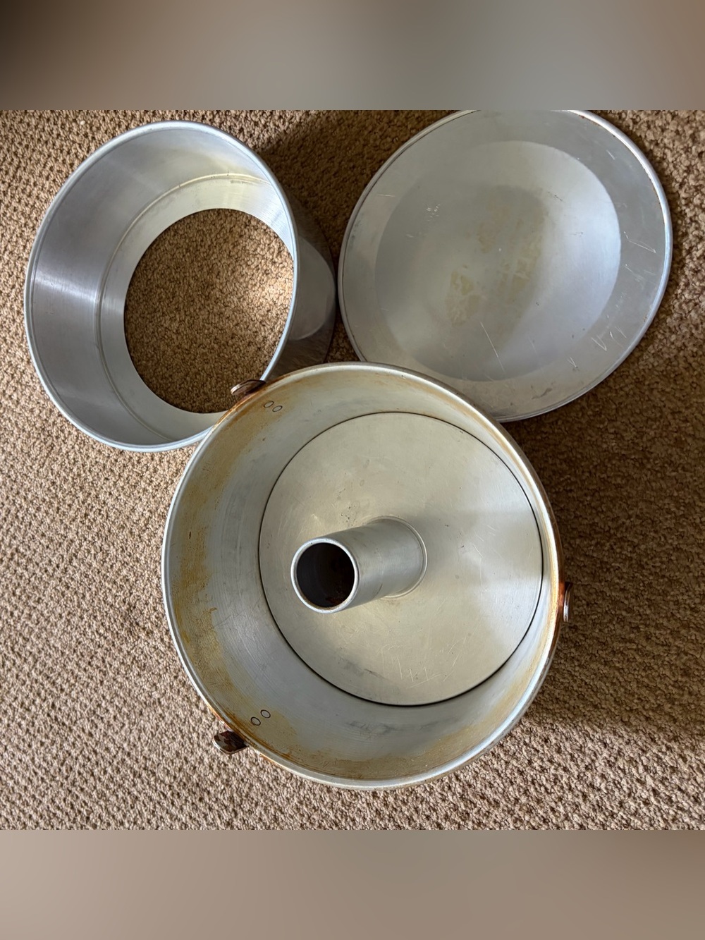 Vintage Aluminum Angel Food Cake Pan - Silver